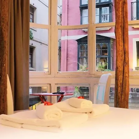 Pension Aliciazzz Bed And Breakfast Bilbao 2* Bilbao