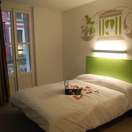 Guest house Pension Aliciazzz Bed And Breakfast Bilbao