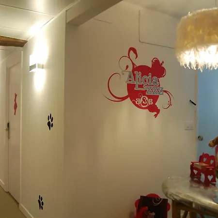 Pension Aliciazzz Bed And Breakfast Bilbao Guest house Bilbao