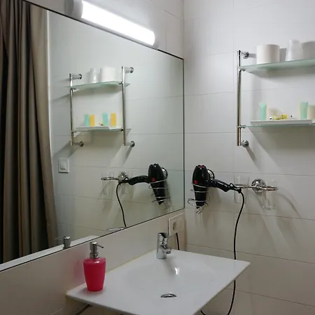 Affittacamere Aliciazzz 2*