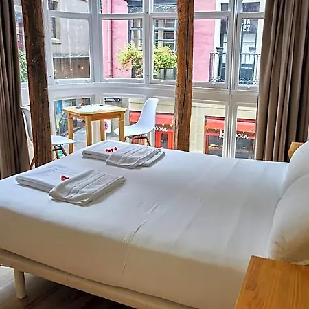 Aliciazzz Bilbao By Gaiarooms Bilbao