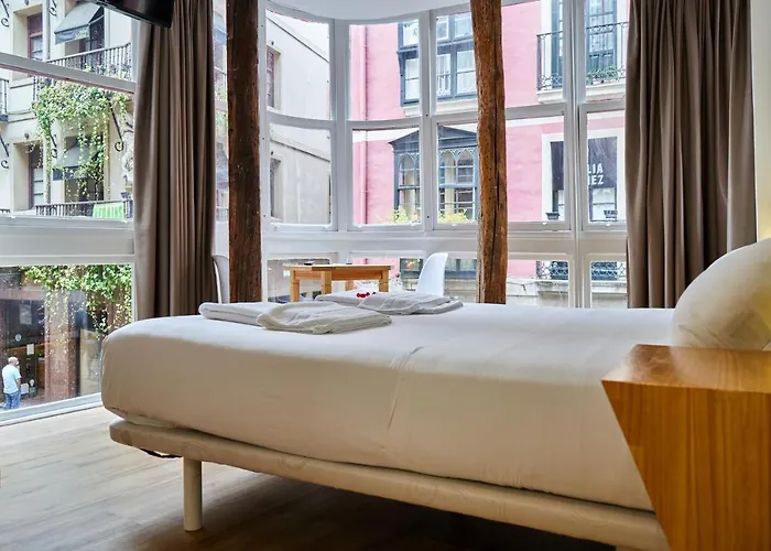 Pensionat Pension Aliciazzz Bed And Breakfast Bilbao 2*