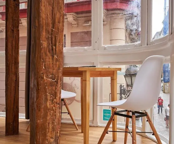 Pension Aliciazzz Bed And Breakfast Bilbao 2*