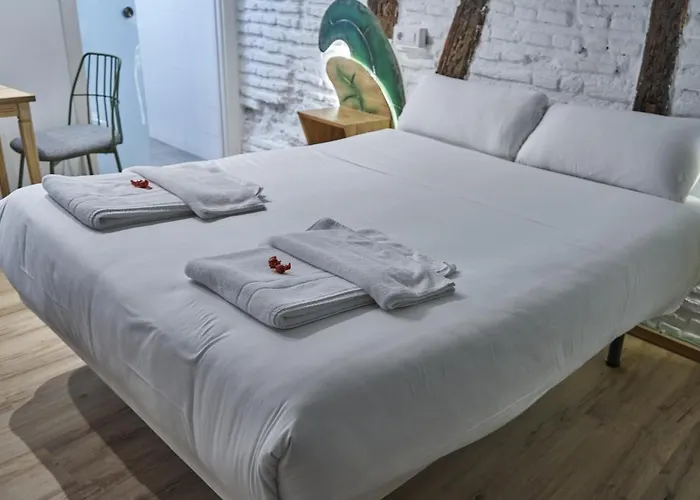 Pension Aliciazzz Bed And Breakfast Bilbao 2*