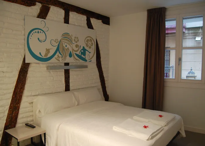 Pension Aliciazzz Bed And Breakfast Bilbao 2*
