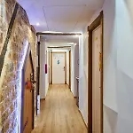 Guest house Pension Aliciazzz Bed And Breakfast Bilbao 2*