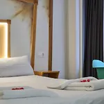 Pension Aliciazzz Bed And Breakfast Bilbao Guest house