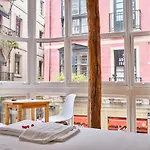 Guest house Pension Aliciazzz Bed And Breakfast Bilbao