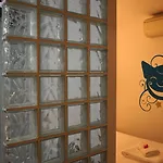 Pension Aliciazzz Bed And Breakfast Bilbao
