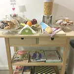 Pension Aliciazzz Bed And Breakfast Bilbao Bilbao