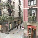 Pension Aliciazzz Bed And Breakfast Bilbao 2*